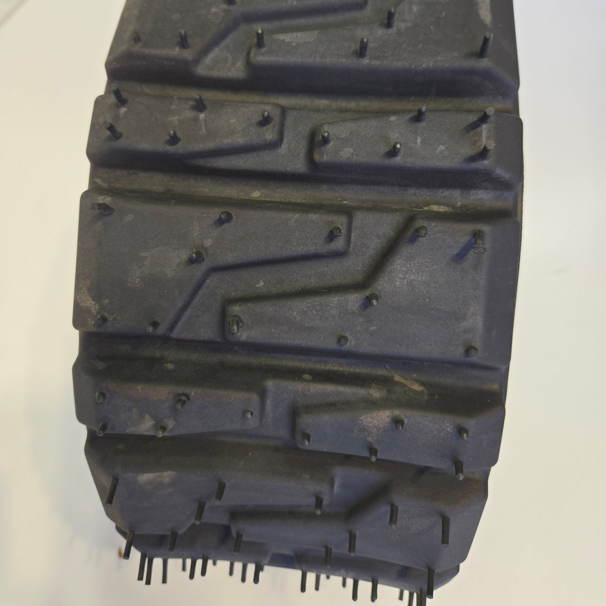 TRACK for TX-420, TX-425, TX-427, TX-525 Narrow - 136-5847, 98-9800, OEM TORO