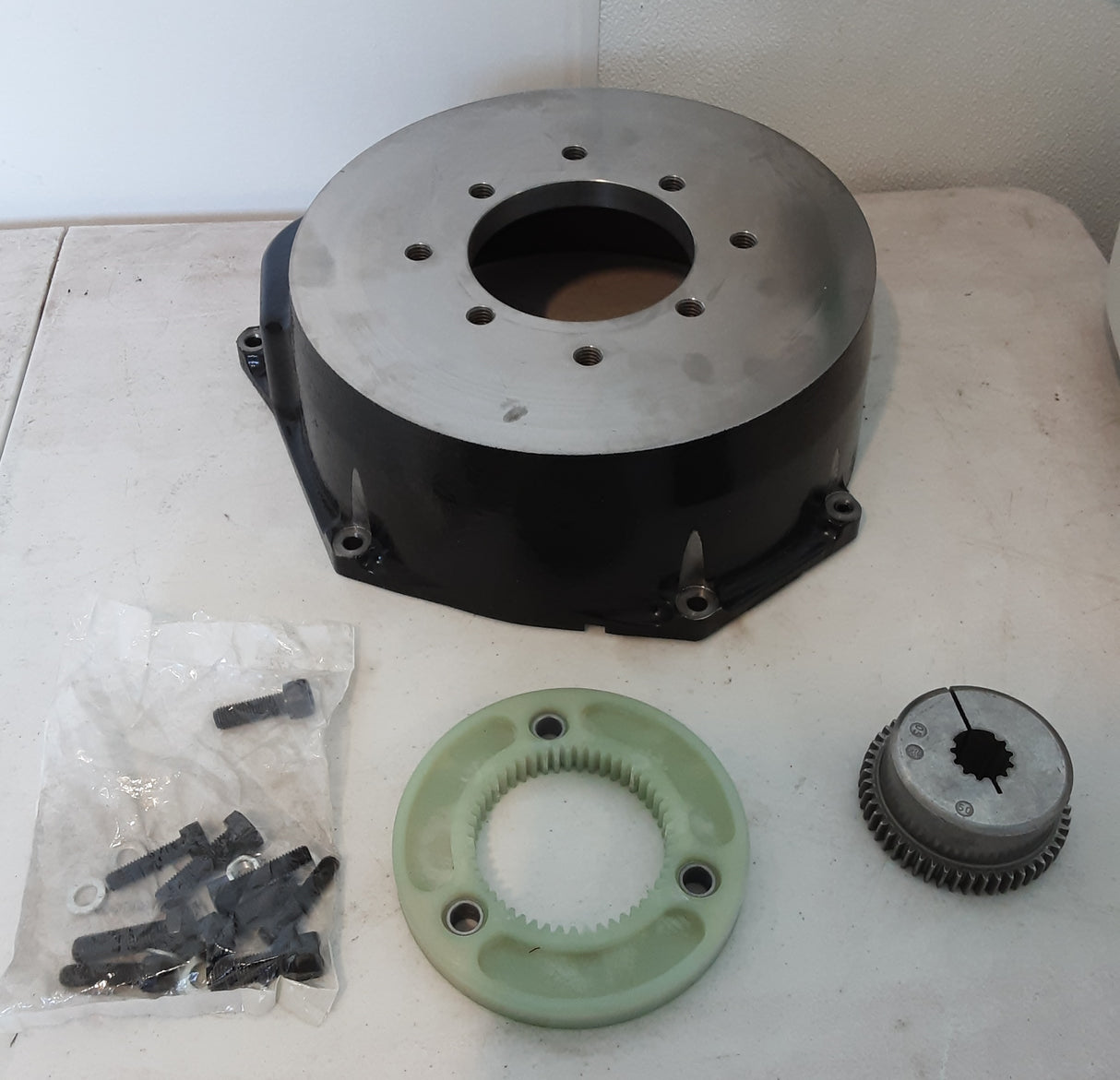 Upgraded Pump Mount/ Bell Housing - TX-1000 138-0822