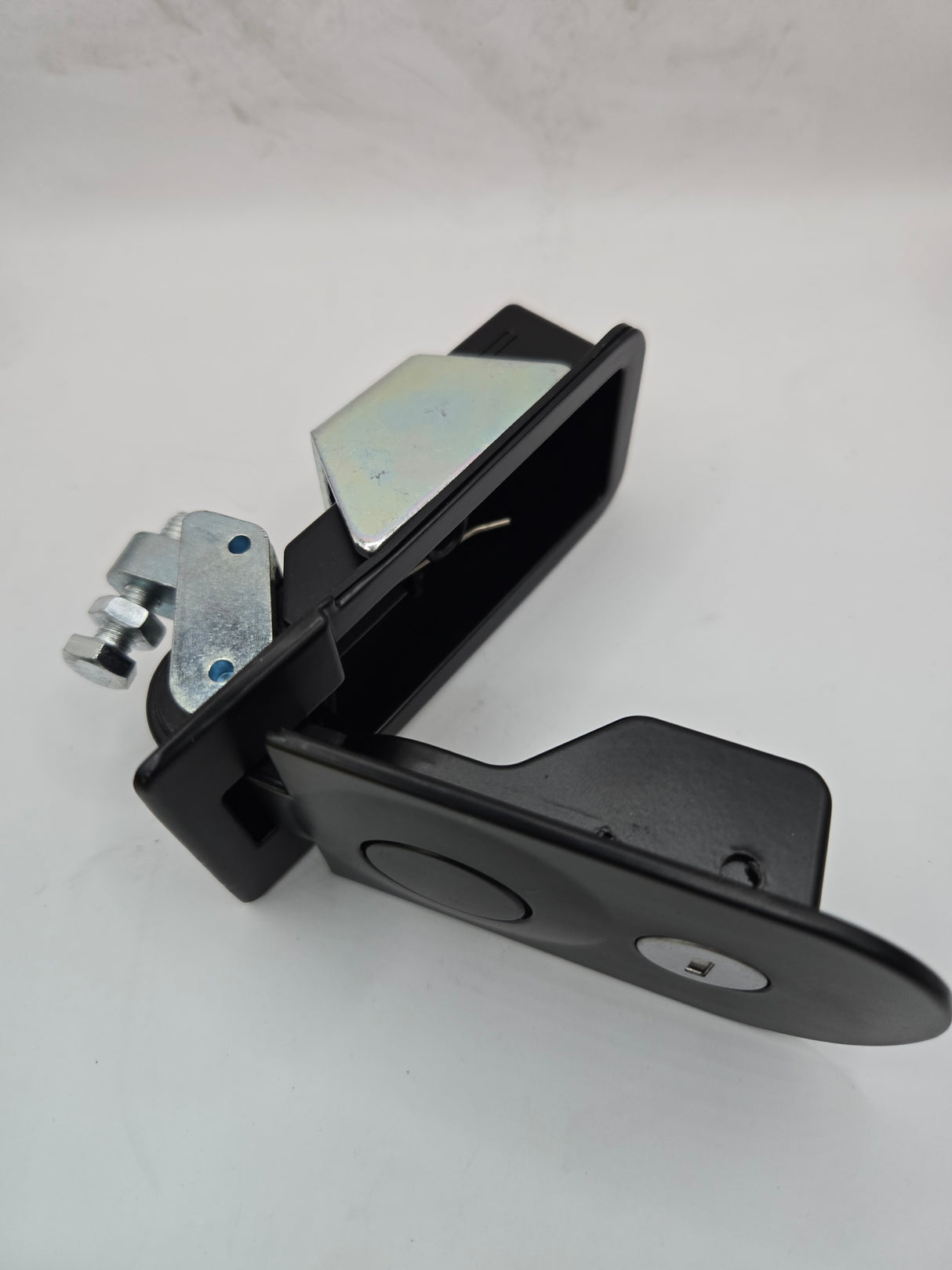 TX1000 / TX1300 Turbo Hood Latch